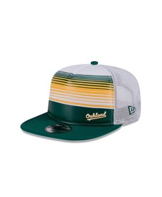 New Era - Men's Green Oakland Athletics Cooperstown Collection Team Horizon 9FIFTY A-Frame Trucker Snapback Hat