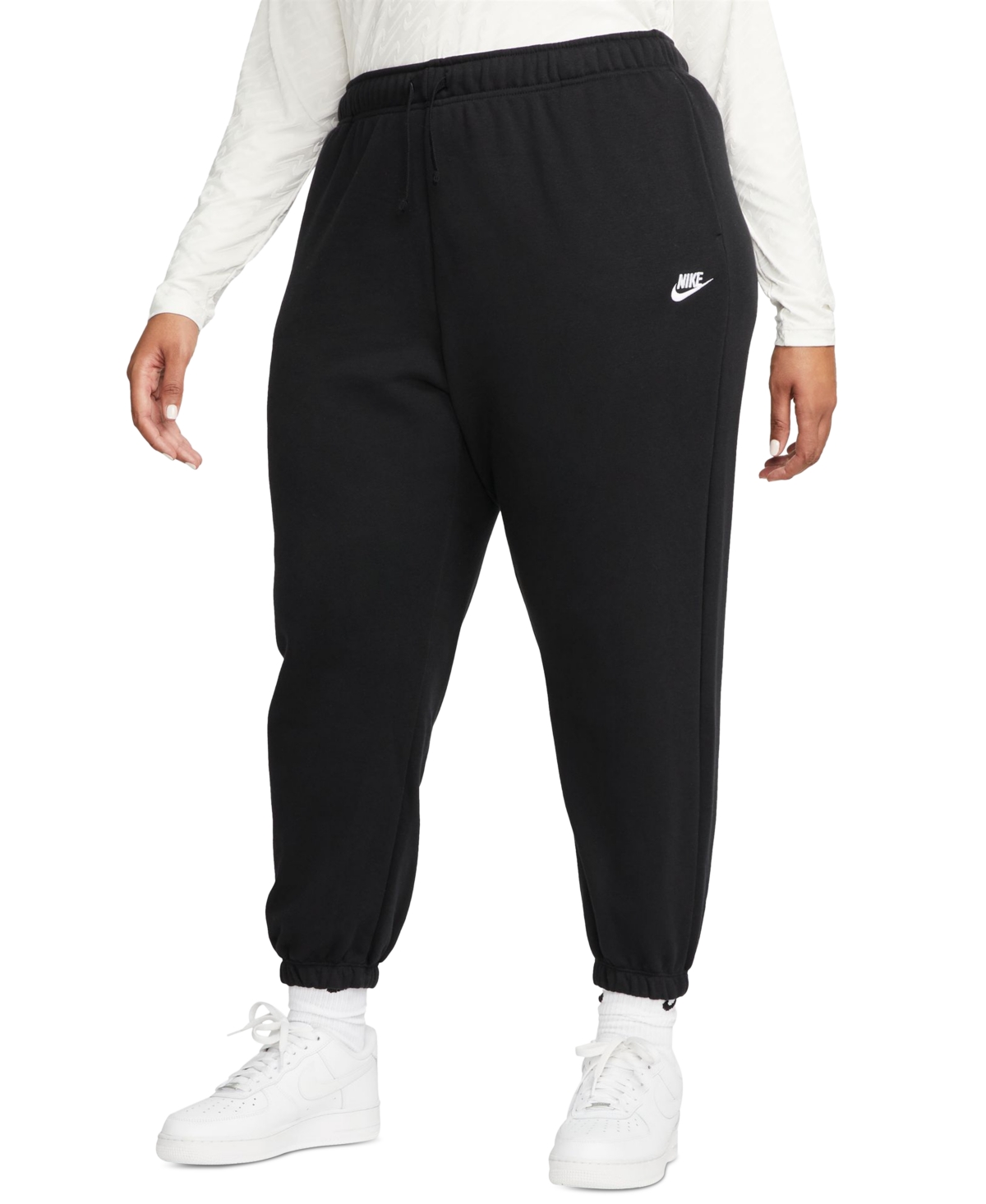 Nike Sportswear Club Plus Size Fleece Mid-rise Oversized Sweatpants