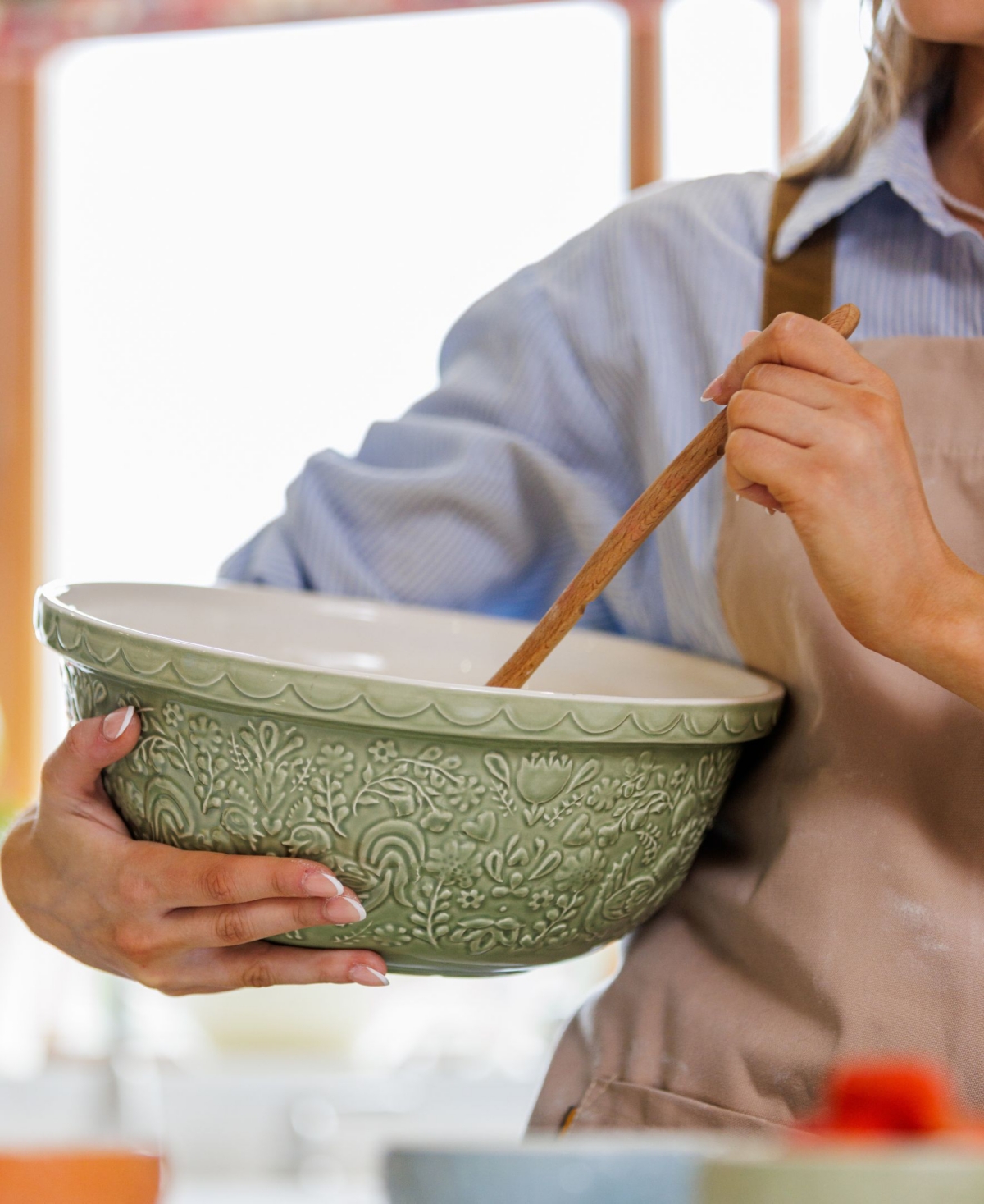 Mason Cash Home To Roost 11.75" Mixing Bowl In Green