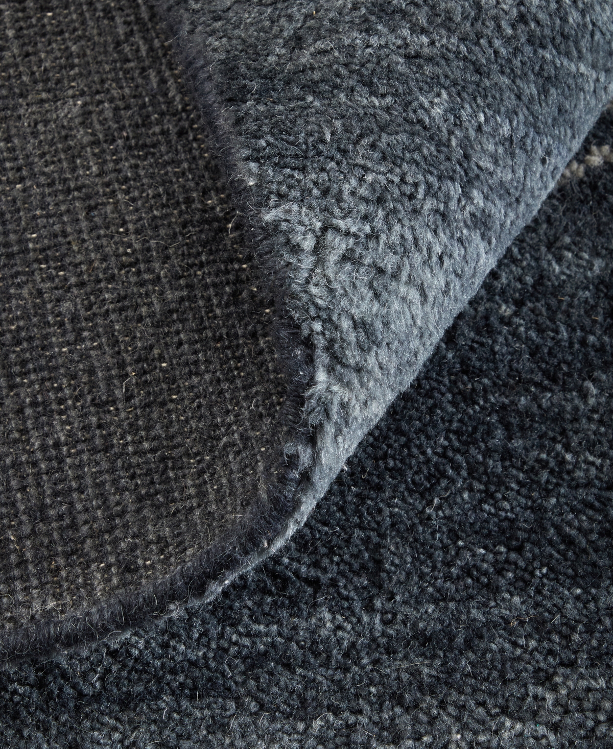 Feizy Agape 69h6f 2'x3' Area Rug In Gray