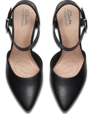 Kataleyna Cora Pointy Toe Leather Pumps
