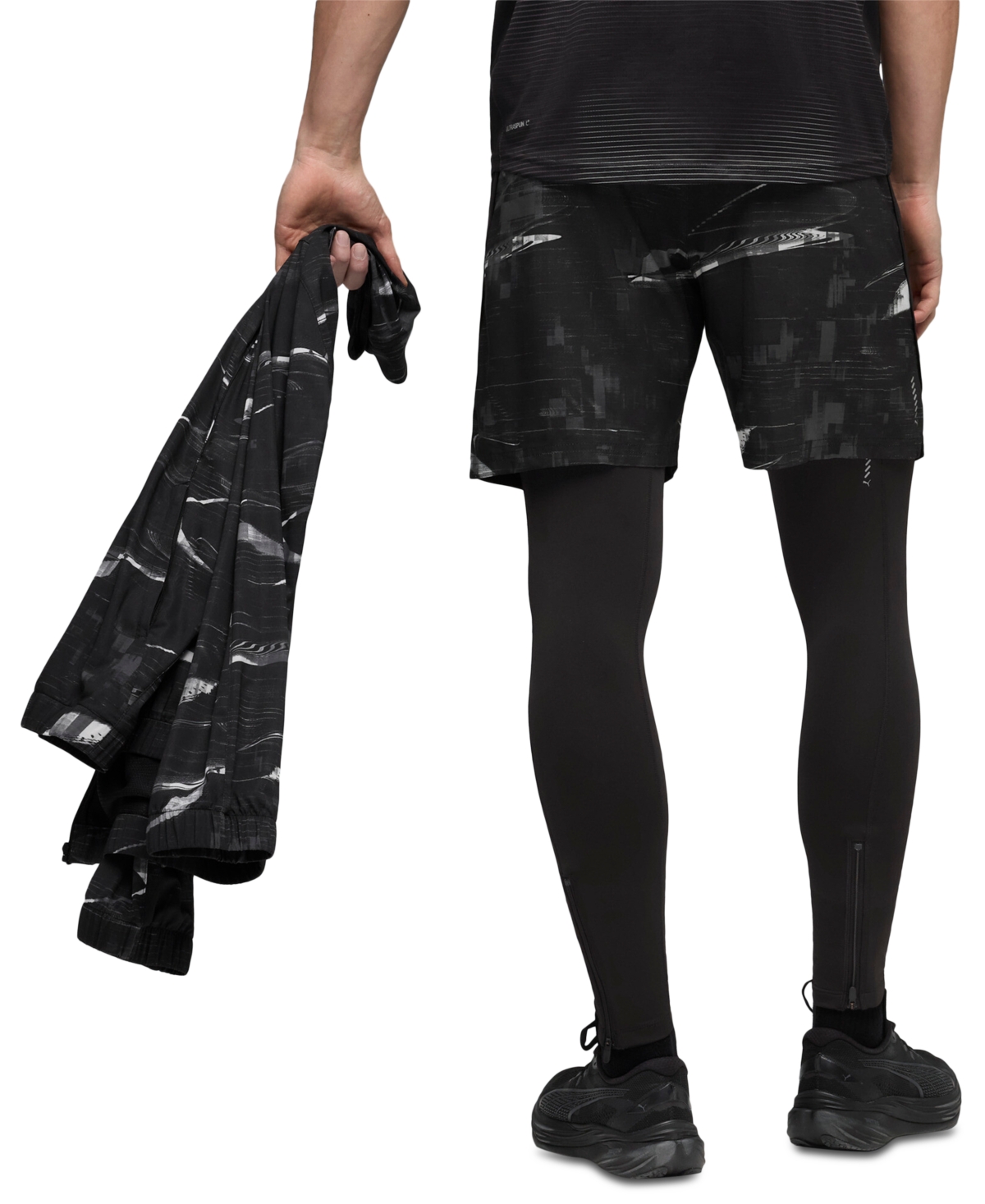 Puma Men's Run Velocity 7" Shorts In Black