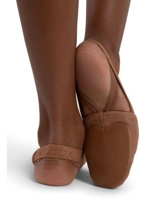 Turning Pointe 55 Child