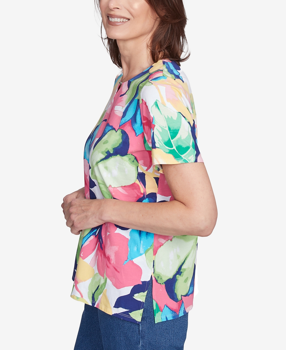 Alfred Dunner Petite Tropical Leaf Split Beaded Neck Top In Multi