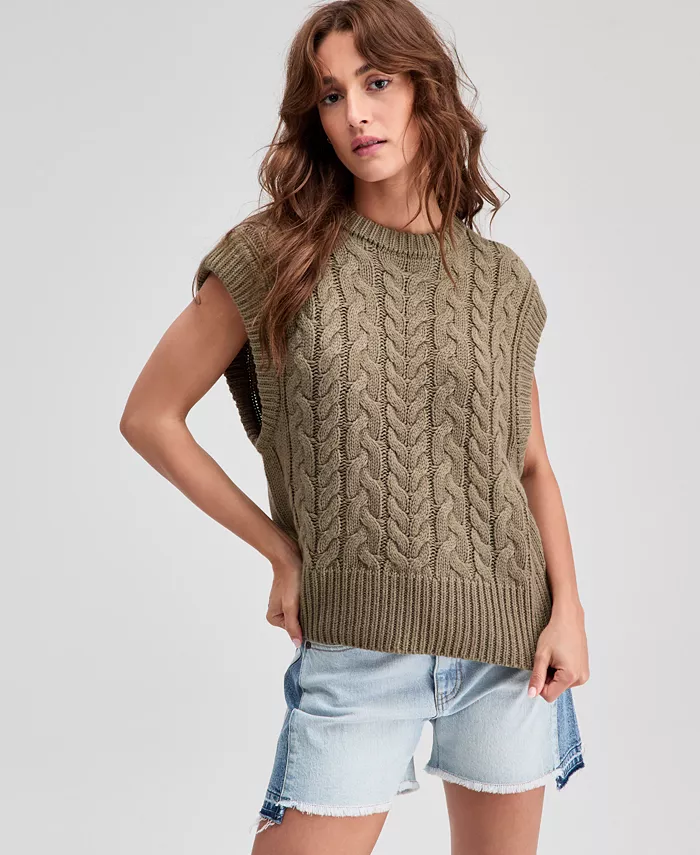 Women's Extended-Shoulder Cable-Knit Sweater Vest - thumbnail 3