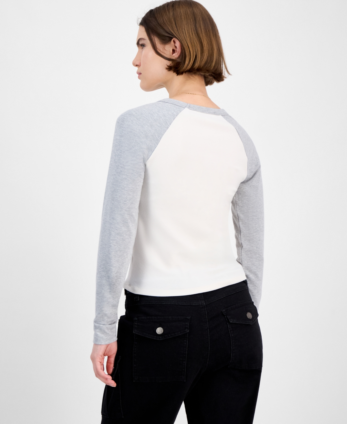 Hippie Rose Juniors' Crewneck Raglan Long-sleeve T-shirt In White