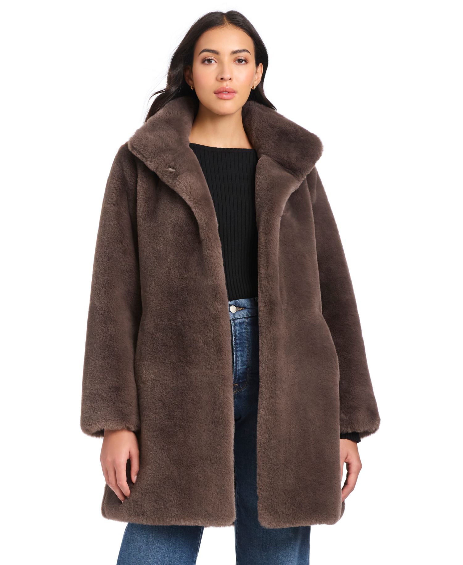 Women's Collared Faux-Fur Coat