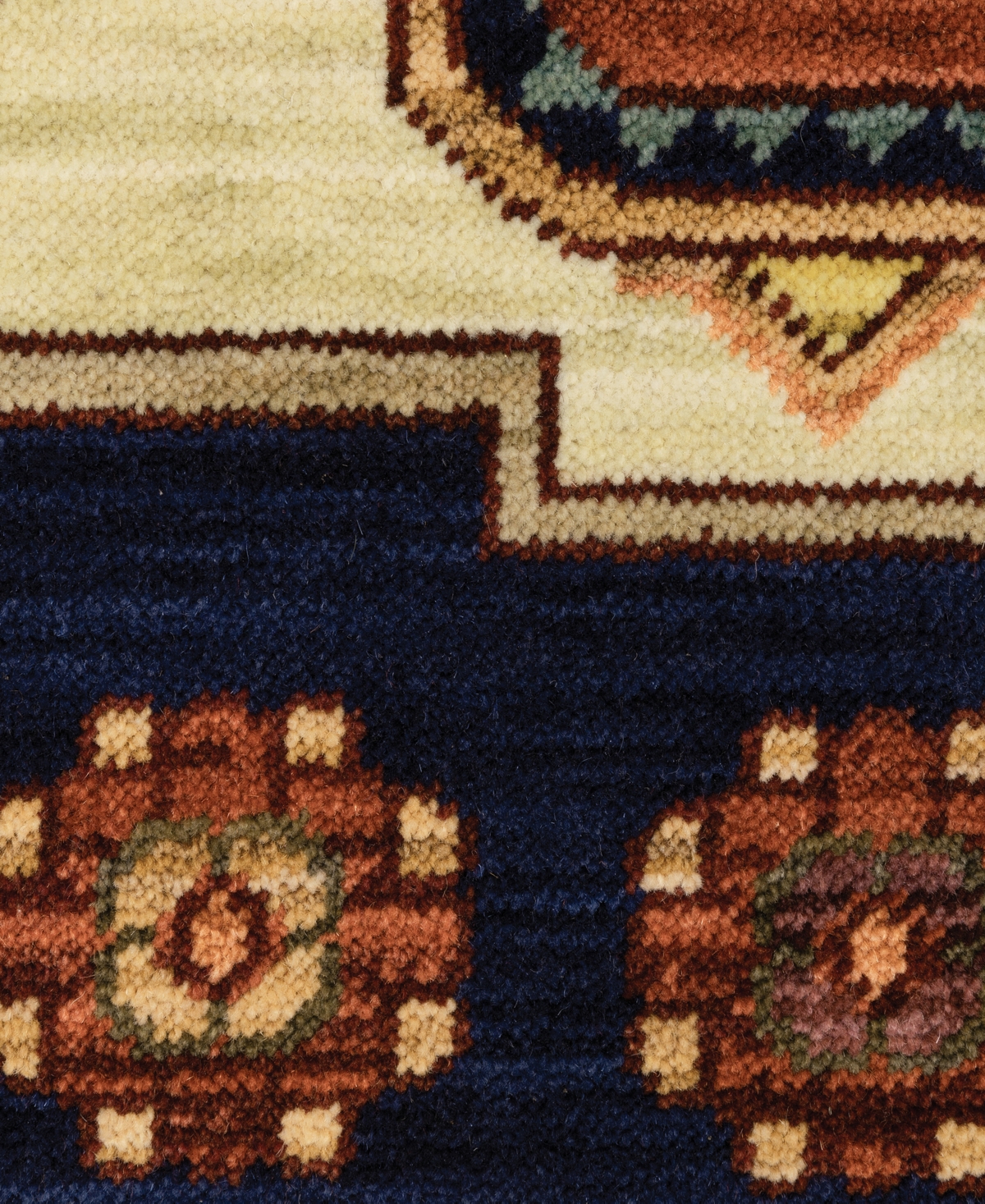 Oriental Weavers Lilihan 090b6 2'x3' Area Rug In Multi