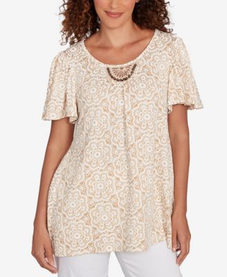 Plus Size Beaded Macrame Puff Print Top