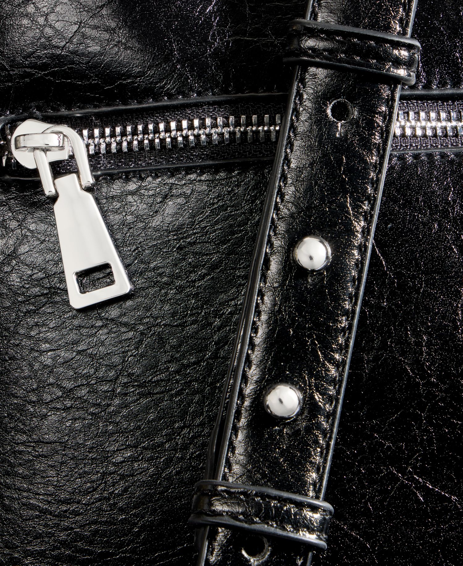 Dersi Crossbody