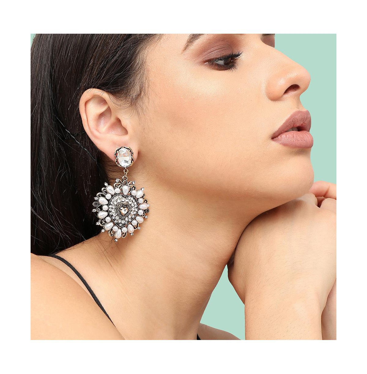 Sohi Women's White Regal Drop Earrings