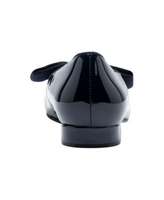 Women's Auggie Bow Pointed Toe Tailored Loafers