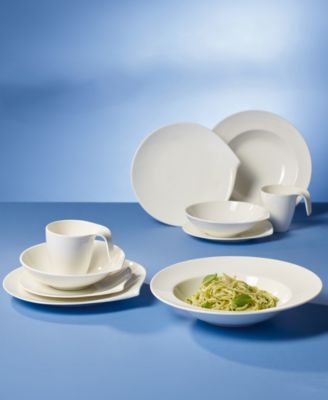 Flow Medium Oval Platter