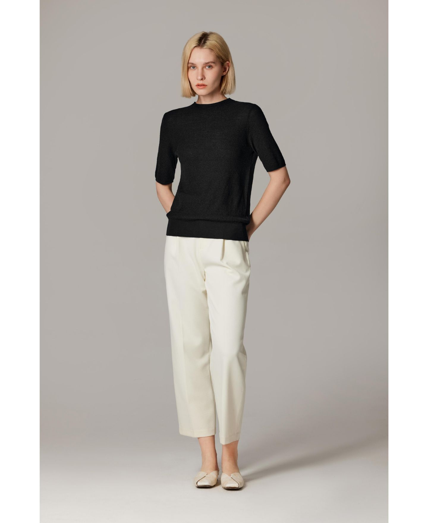 Женский свитер JENNIE LIU Funnel Neck Short Sleeve Sweater 75% Merino Wool 25% Silk Ultra Soft Fine-gauge Knit Top Machine Washable, цвет: Чёрный — фото 8