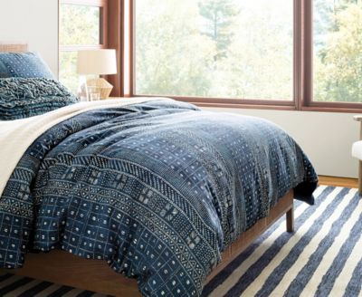 Silas Stripe DA2221 5'x8' Area Rug