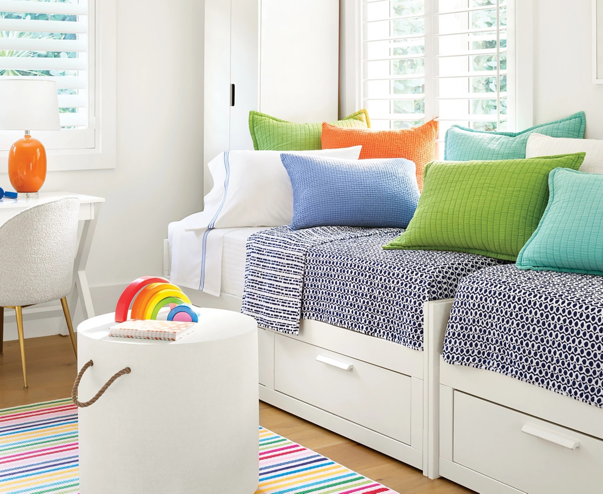 Dash And Albert Rugs By Annie Selke Rainbow Stripe Machine Washable Da2052 6'x9' Area Rug In Multi