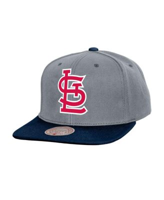 Mitchell & Ness - Men's Gray St. Louis Cardinals Cooperstown Collection Basic Flip Snapback Hat