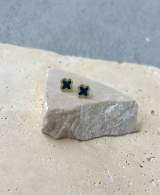 Gold Fluted Edge Black Clover Stud Earrings