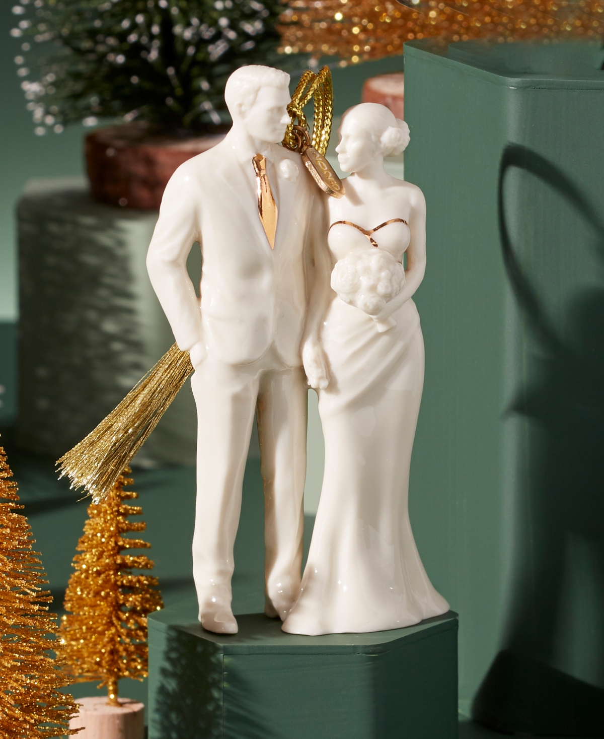 Lenox 2025 Bride & Groom Ornament In White