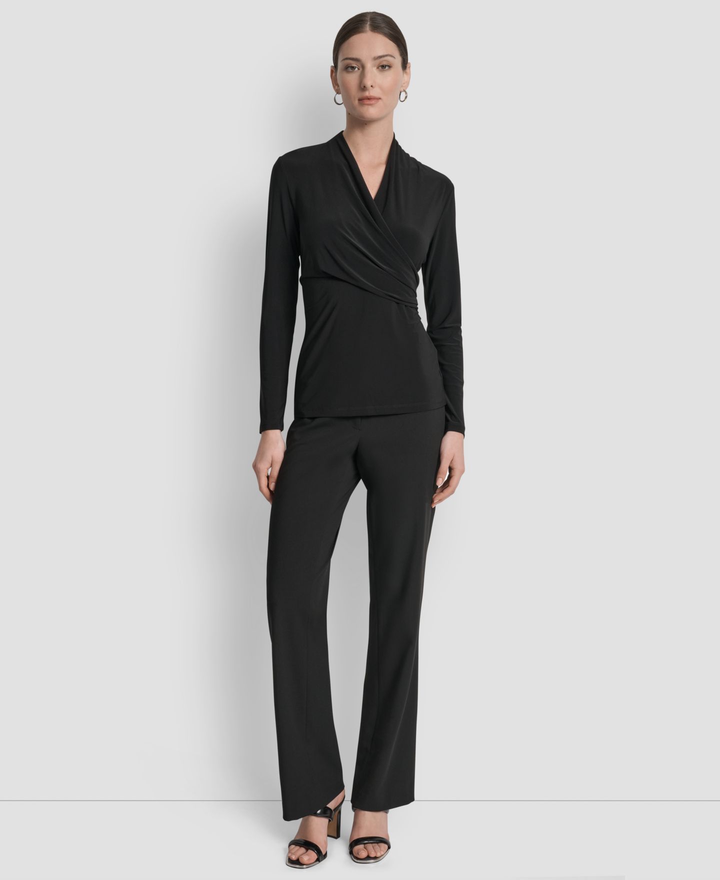 Женский топ DKNY из матового джерси с имитацией запаха, для невысоких, цвет: Чёрный — фото 4