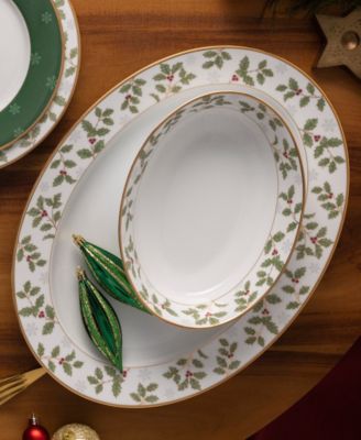 Holly & Berry Gold Oval Platter, 16"