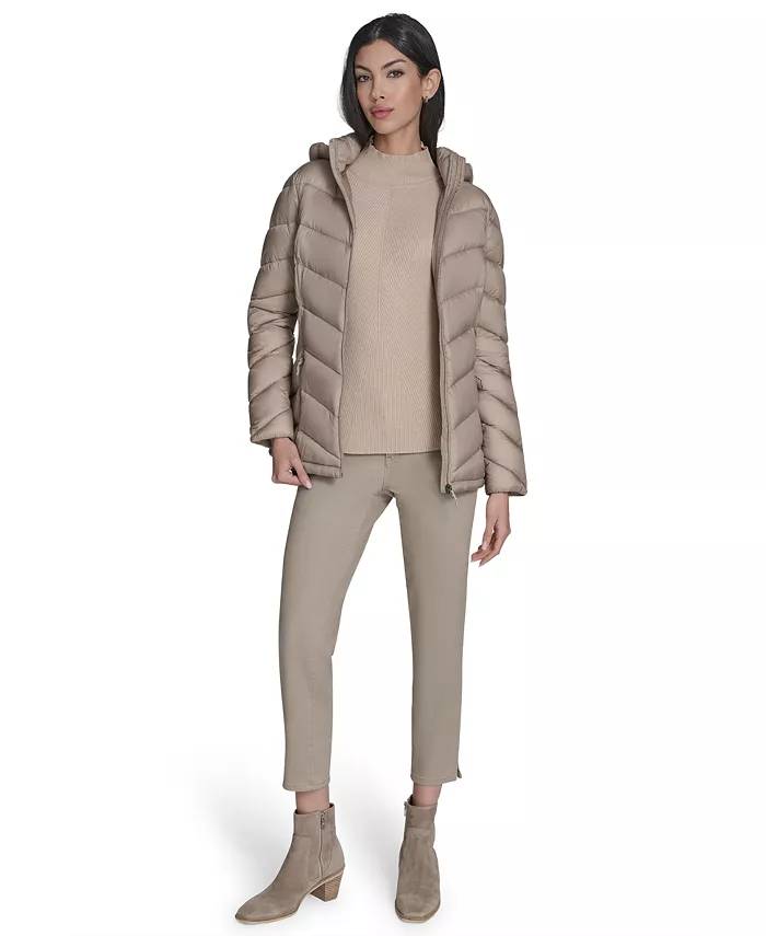 Women's Packable Hooded Puffer Coat - thumbnail 2