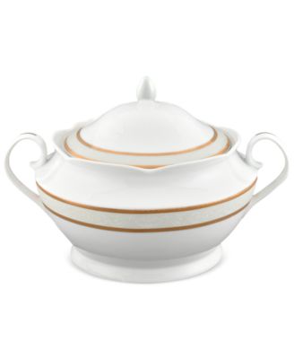 Lorren Home Trends - Amelia Porcelain Tureen with Lid