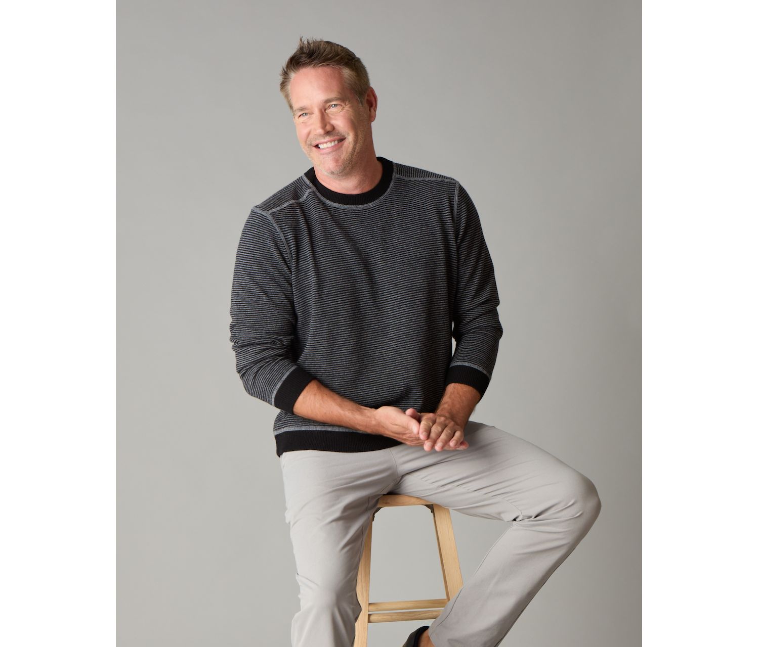 Men's Itch-Free Merino Wool Striped Crewneck Sweater with Lining