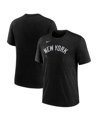 Nike - Men's Heather Black New York Yankees Lights Out Tri-Blend T-Shirt