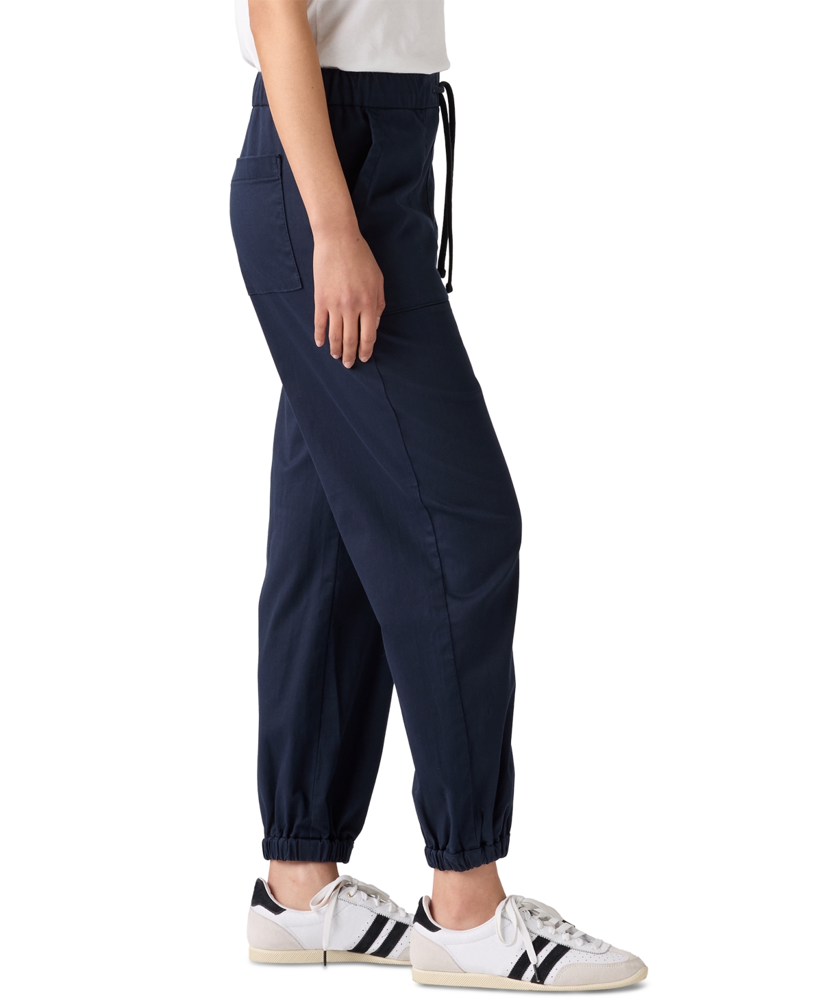 Levi's Women's Mid-rise Essential Joggers In Blue