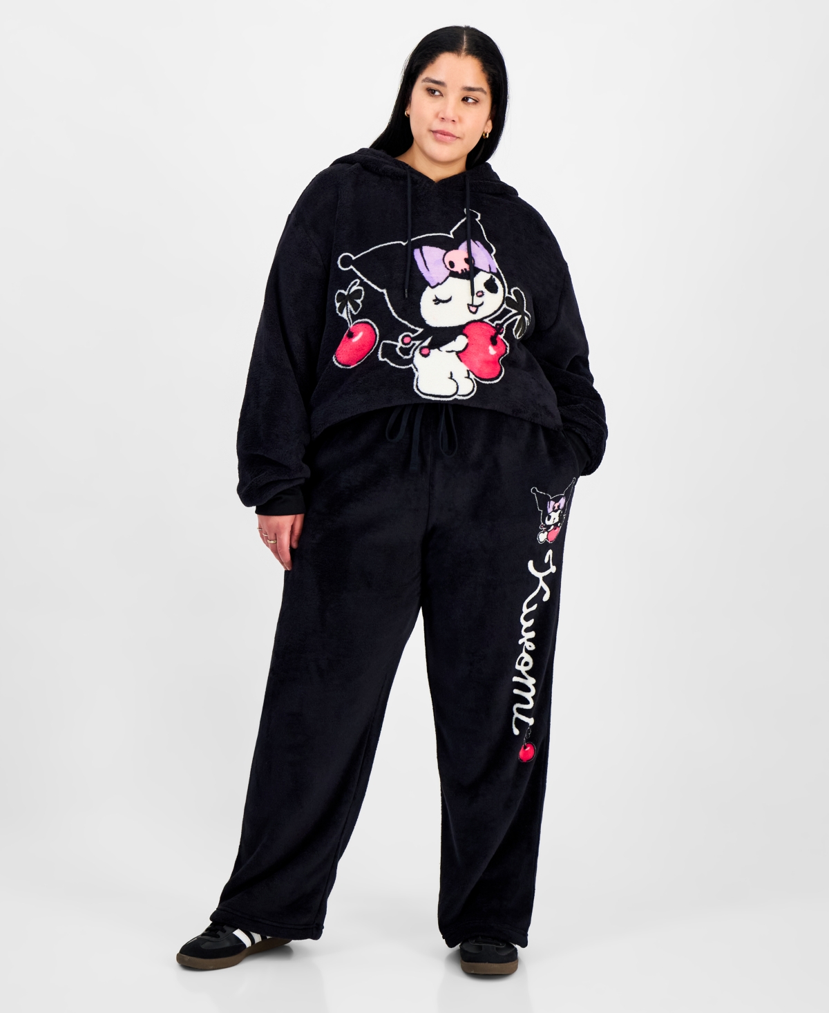 Love Tribe Trendy Plus Size Kuromi Fleece Pullover Hoodie In Black