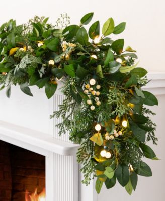 10 ft Outdoor Berry Cypress Pre-Lit Garland