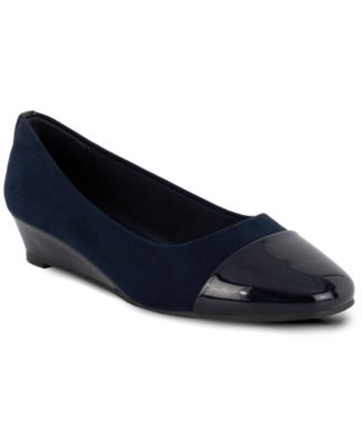 Jones New York - Women's Junelle Wedge Pumps