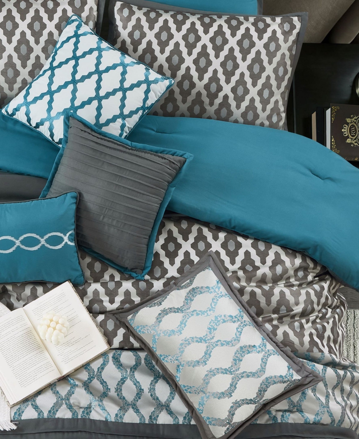 Stratford Park Caval Geometric Patchwork 12-Pc. Comforter Set
