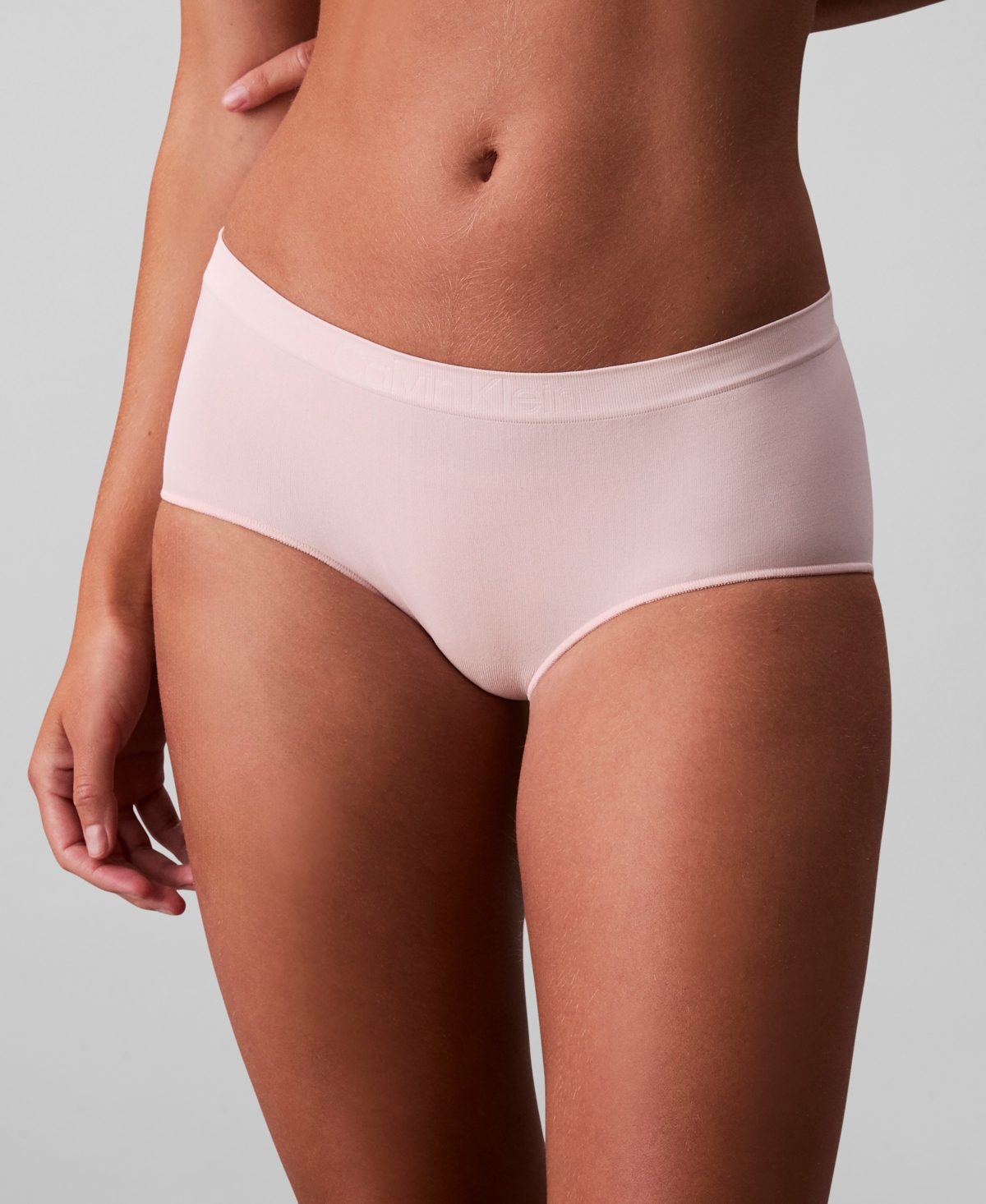 Calvin Klein Women's Bonded Flex Boyshort Underwear Qd3961
