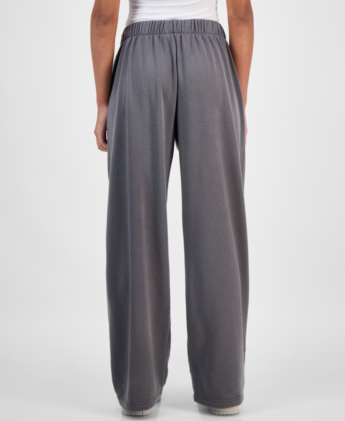 Hippie Rose Juniors' Mid-rise Pleat-front Trouser Fleece Pants In Gray