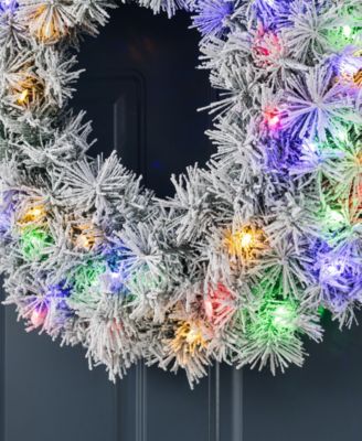 24" Pre-Lit Snow Flocked Pine Christmas Wreath