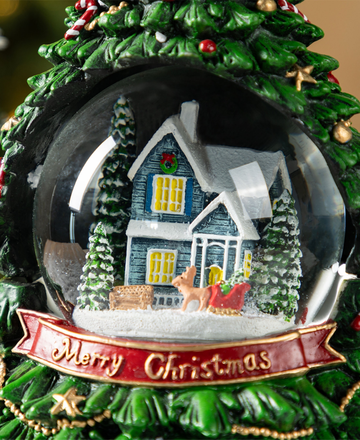 Glitzhome 100mm Lighted Resin Christmas Musical Snowflakes Christmas Tree Water Globe In Multi