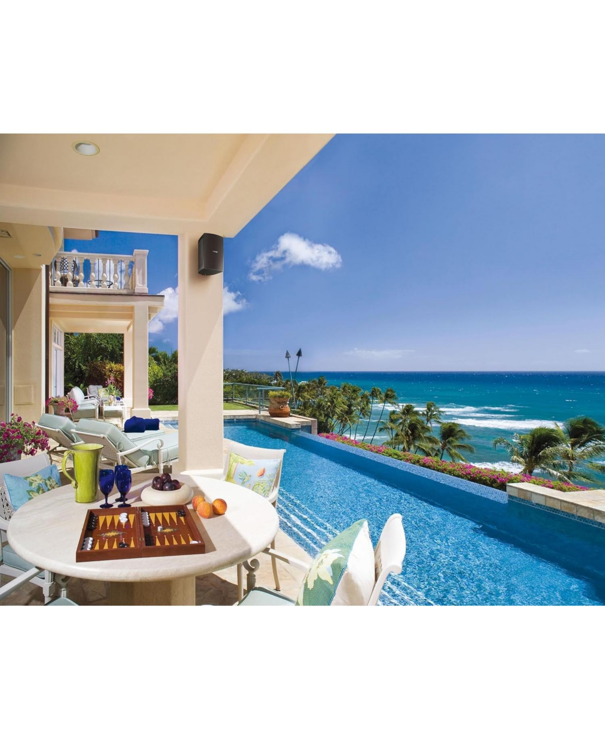 Yamaha Ns-AW294 High Performance Outdoor Speakers - Pair