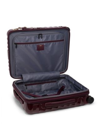 21.8" Continental Expandable Carry-On Spinner