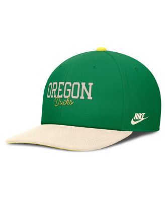 Nike - Men's Green/Cream Oregon Ducks Pro Legacy Script Snapback Hat
