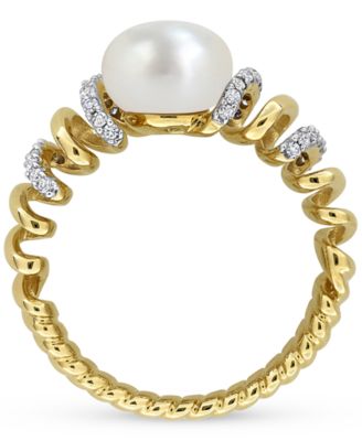 Cultured Freshwater Pearl (8-8.5mm) & Diamond (1/6 ct. t.w.) Ring in 10k Yellow Gold