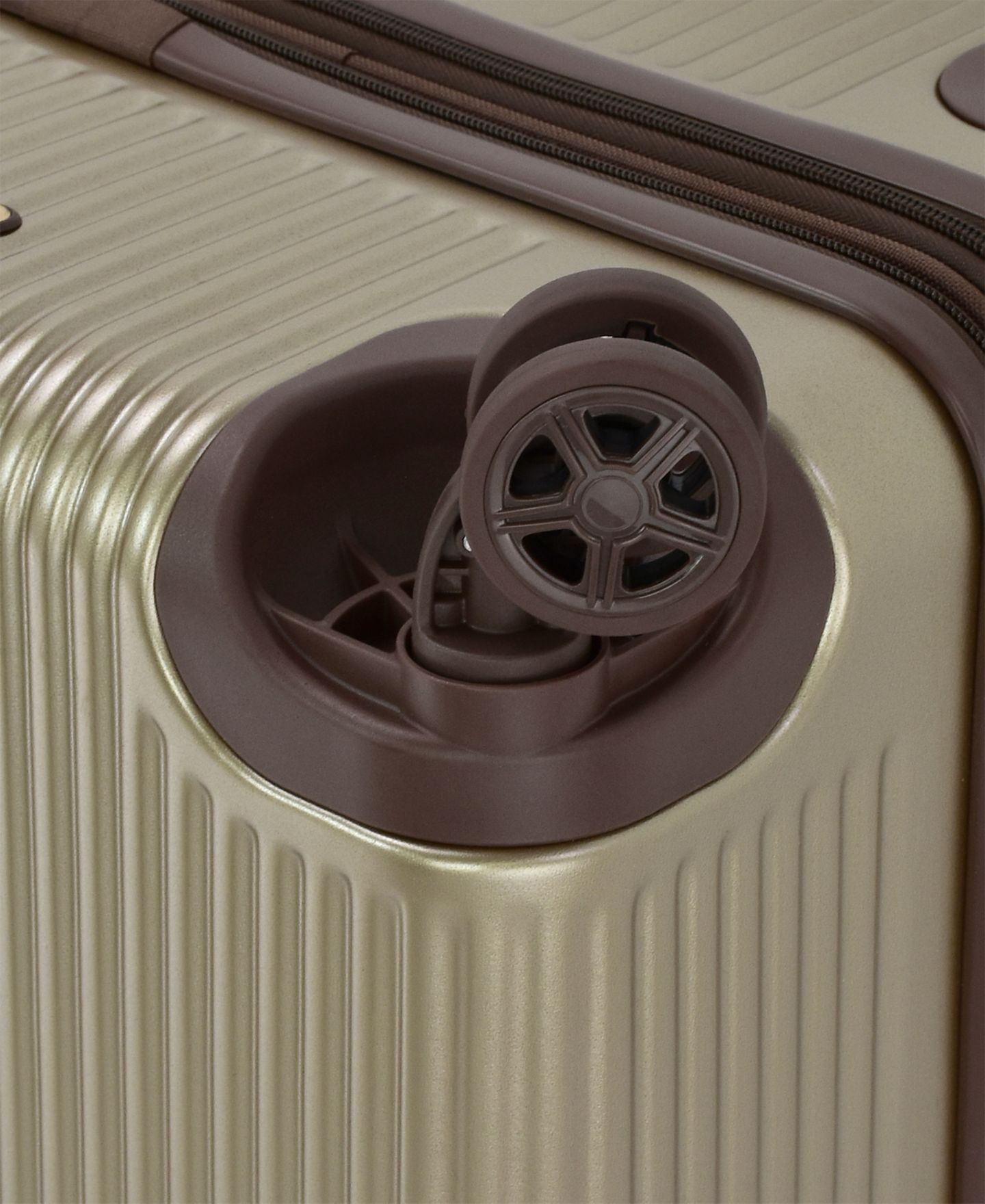 Чемоданы London Fog Brentwood IV 29" Expandable Spinner Hardside, цвет: Латте — фото 7
