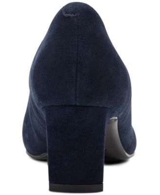 Women's Merida Block Heel Pumps