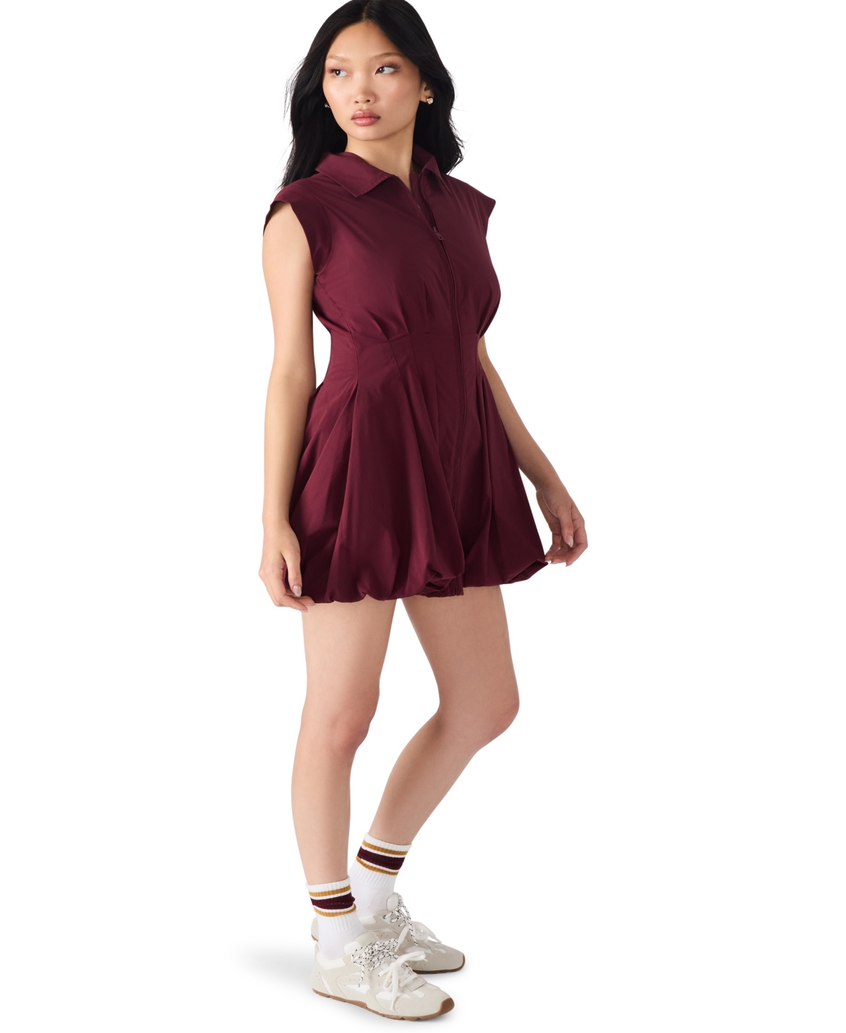 Steve Madden Dyanne Poplin Pleated Mini Dress In Burgundy