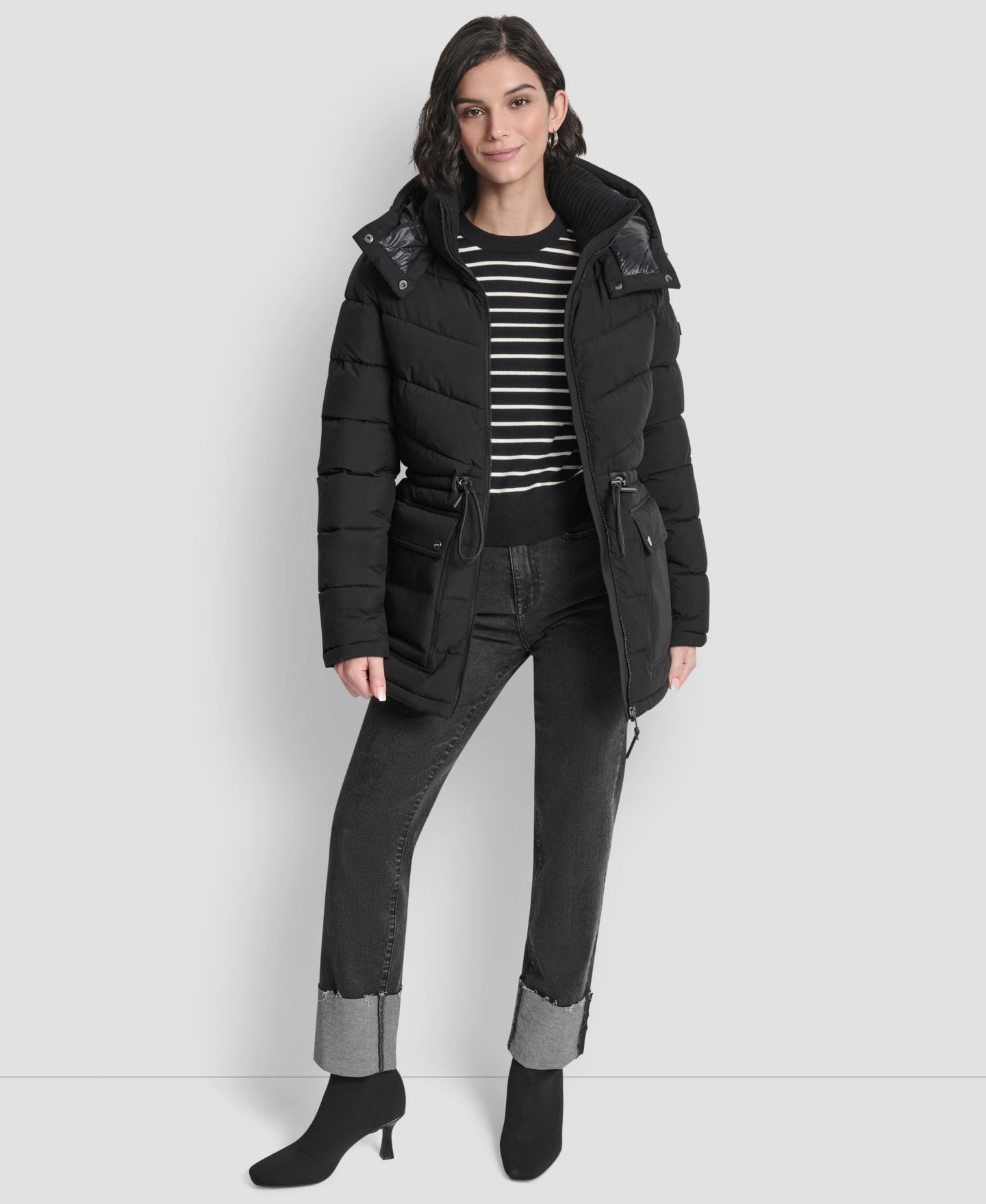 Женская куртка DKNY Shine Hooded Anorak Puffer, цвет: Чёрный — фото 2