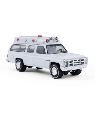1/64 1983 Chevrolet Suburban K20 Custom Deluxe Ambulance Plain White Hobby