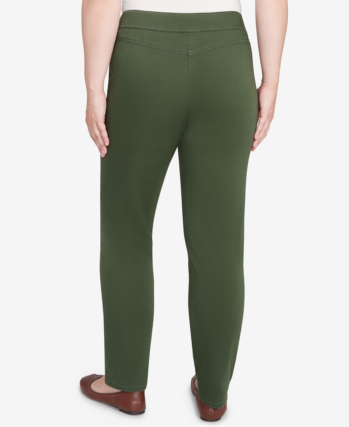 Alfred Dunner Petite Mount Laurel Allure Front Pocket Medium Length Pants In Green
