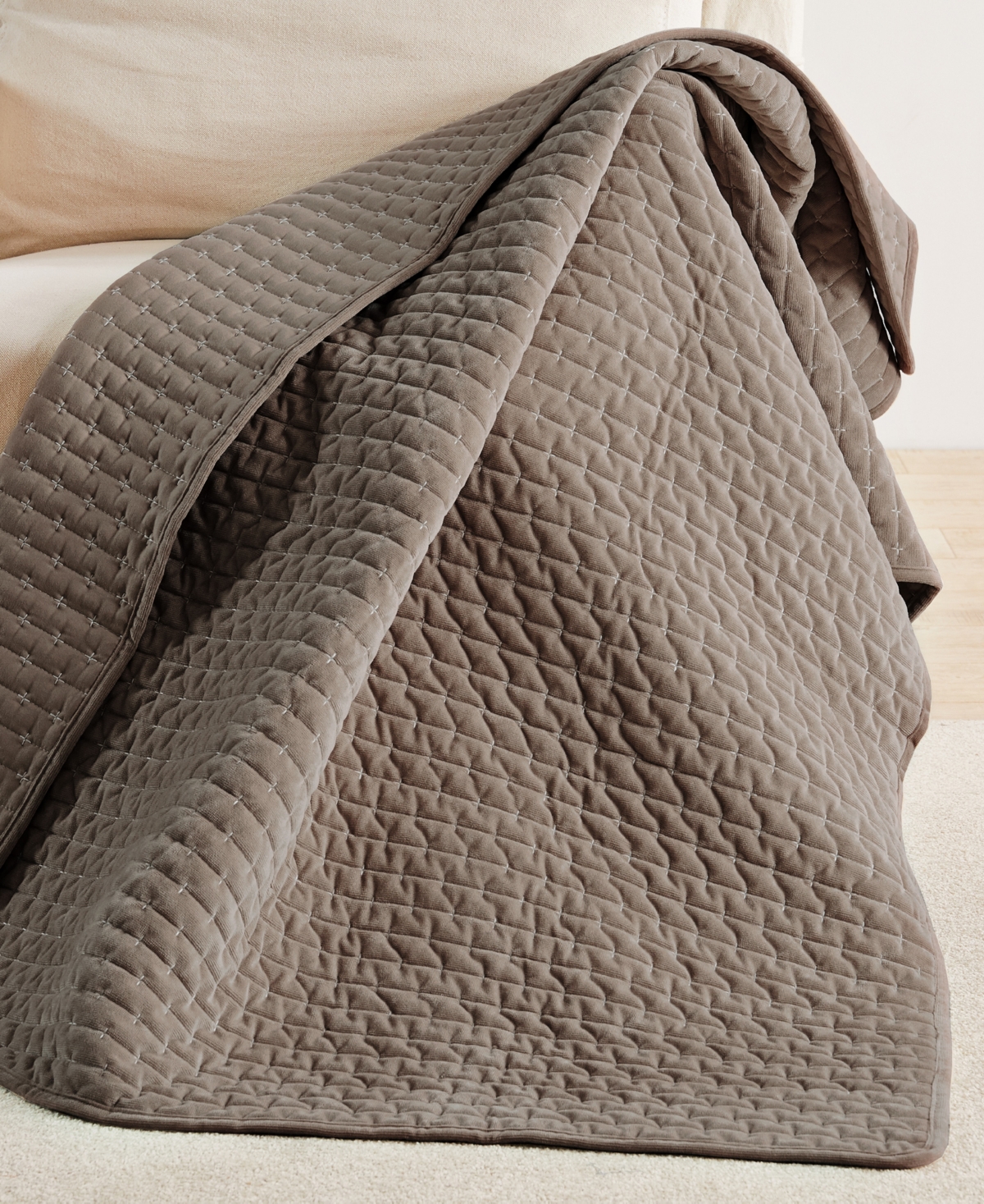 Levtex Velvet Stitch Reversible Quilted Throw, 50" X 60" In Brown