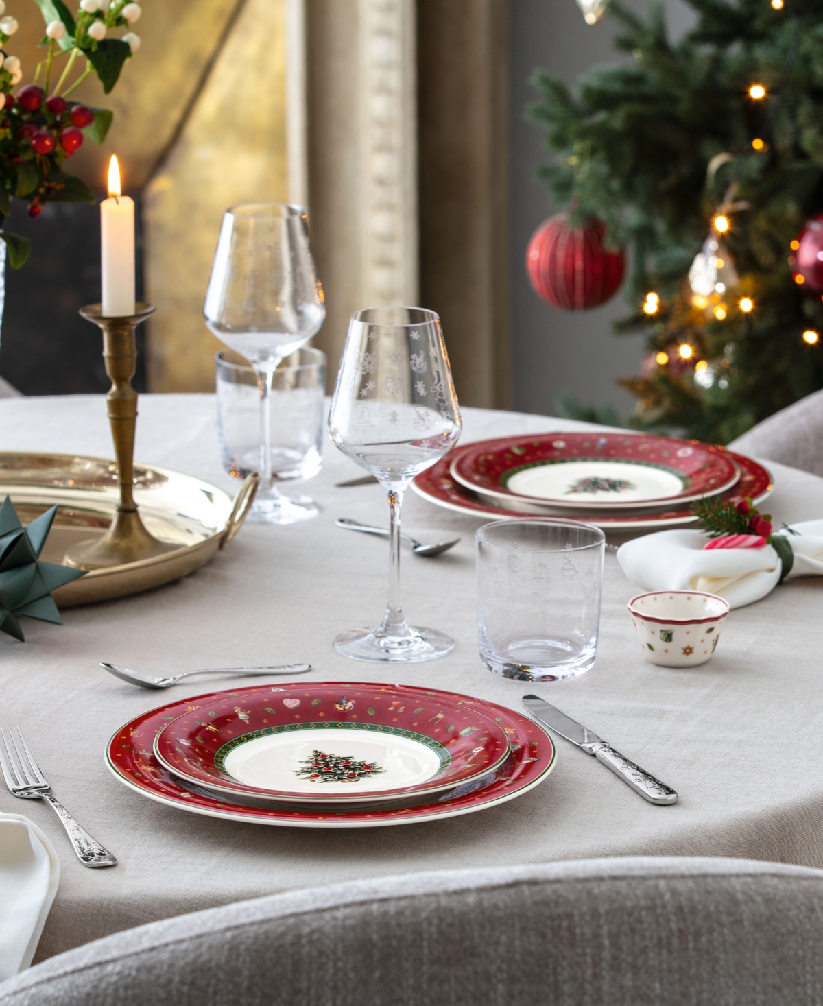 Villeroy & Boch Toys Delight Round Red Dessert Plate In Multi